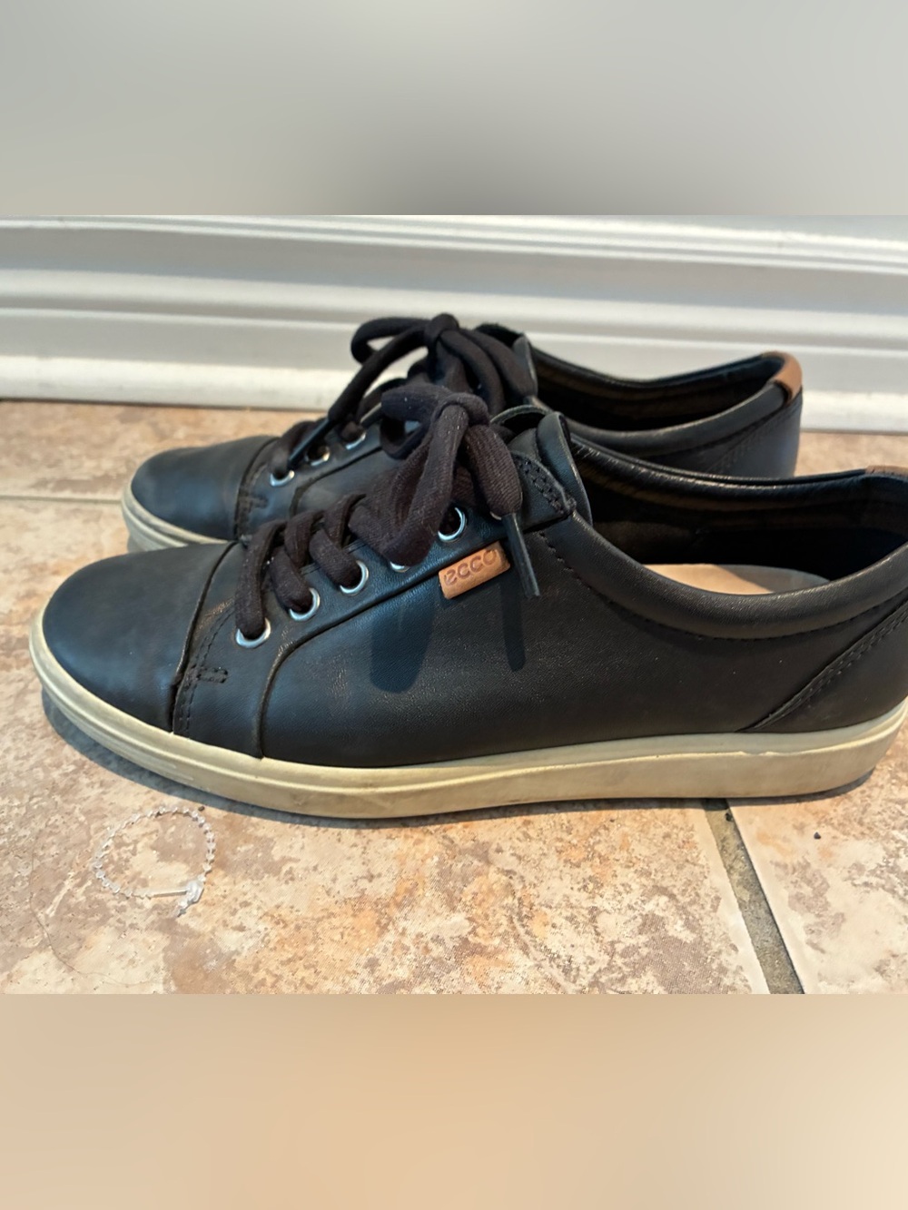 Ecco Women's Soft 7 Black Leather Shoes
